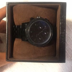 Stunning Michael Kors black watch